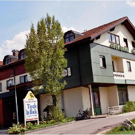 Hotel Teckblick Dettingen unter Teck Exterior photo