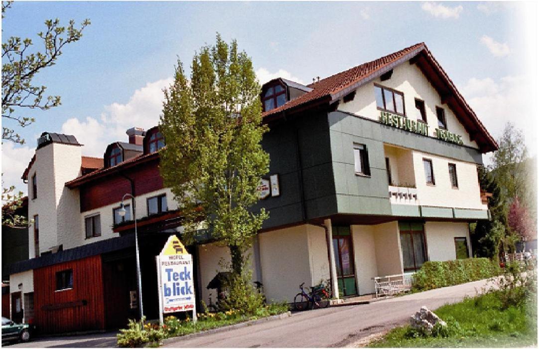 Hotel Teckblick Dettingen unter Teck Exterior photo